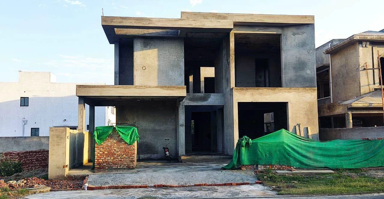 Grey structure house built by XAVIA Construction